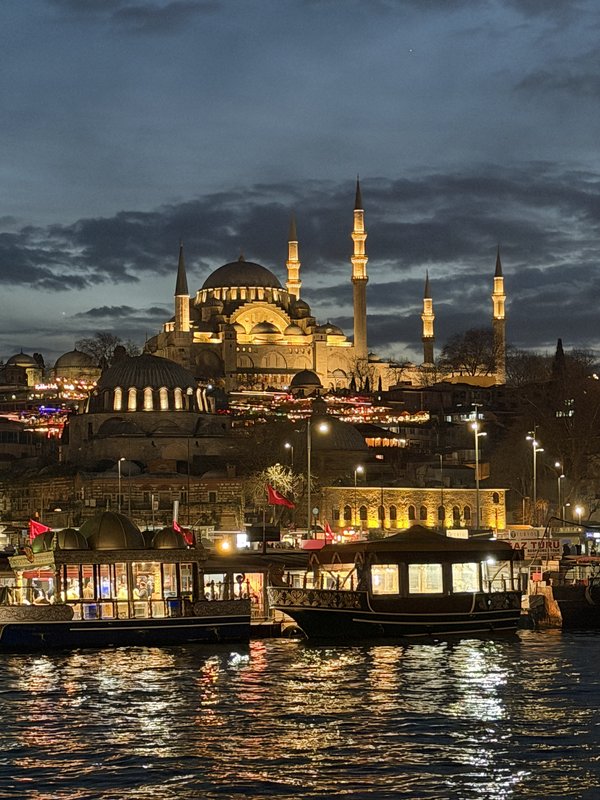 Photo of Galata Sanat Restaurant Galata Köprüsü at Galata Sanat Restaurant Galata Köprüsü