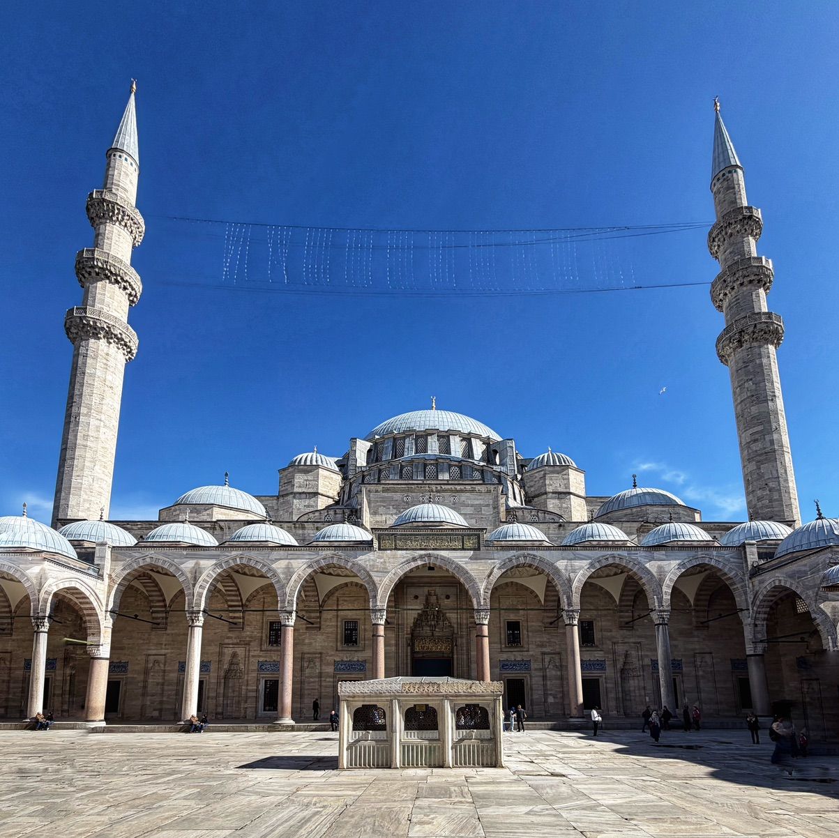 Cover image for Istanbul